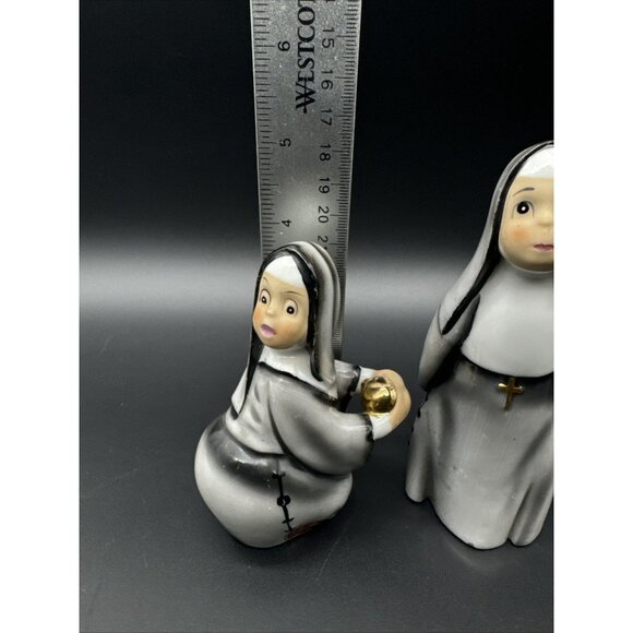 Vintage Signed Geo Z Lefton Baseball Nuns K1428 Ceramic Japan 1950s Figurine Set - Picture 3 of 14